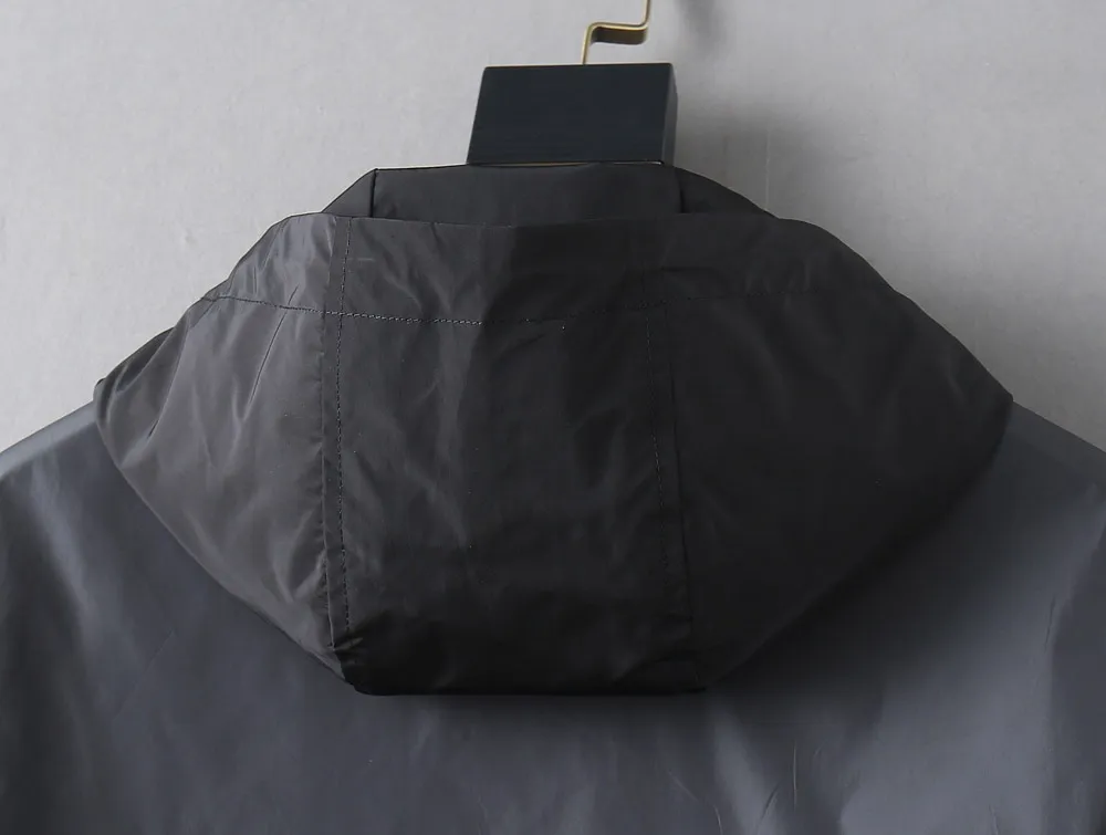 Same Style， ， 2026 New Arrival ， Original Premium Breathable ， ， ， Quality。 ， Sizes：M～3XL